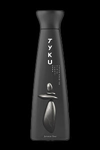 TYKU Sake Junmai Ginjo Black Bottle
