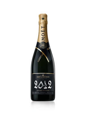 Moet Grand Vintage Chalk 2015